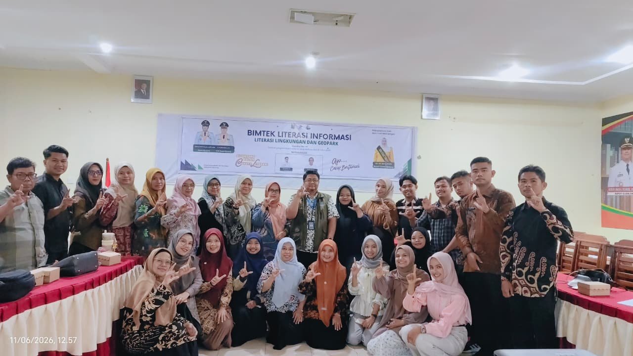 Jadi Filter Informasi : Guru SMA dan Pegiat Literasi Se-Kabupaten Sijunjung Kini Cakap Digital bersama Relima Perpusnas RI Lokus Sijunjung