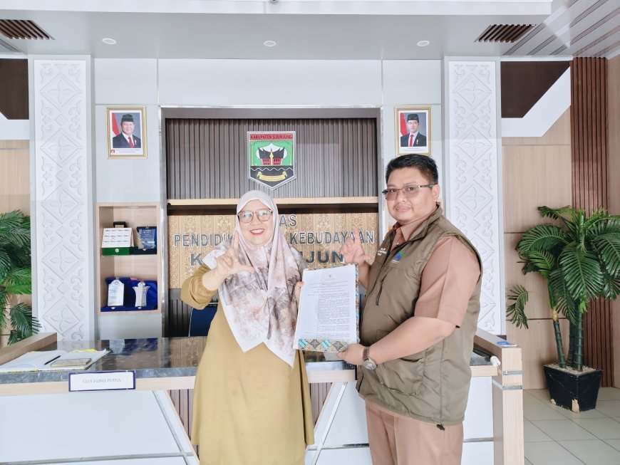 Relima Sijunjung Jalin Sinergi dengan Dinas Pendidikan Sijunjung untuk Perkuat Literasi Sekolah dan Nagari
